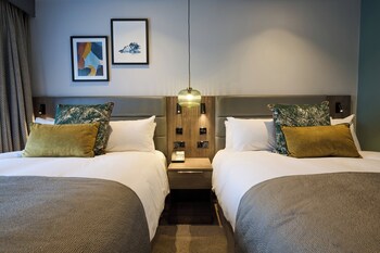Standard Room, 2 Double Beds
