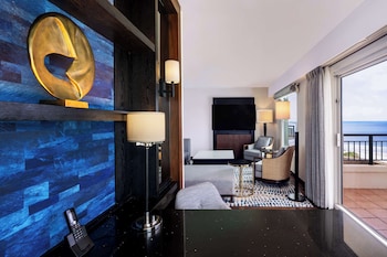 Premier Executive Suite with Lounge Access