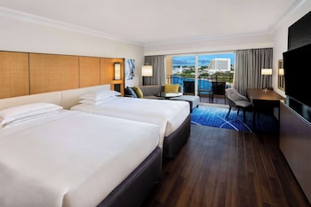 Premier Room, 2 Twin Beds, Garden View