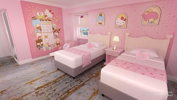 Sanrio Family Suite