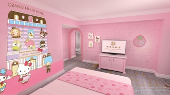 Sanrio Family Suite