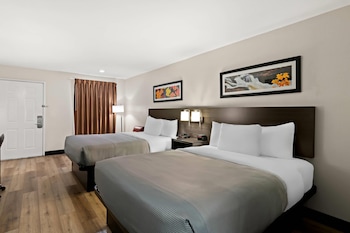 Standard Room, 2 Double Beds, Non Smoking