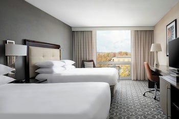 Standard Room, 2 Double Beds (Hearing Accessible)