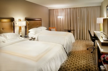 Standard Room, 2 Double Beds (Hearing Accessible)