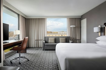 Room, 1 King Bed, Tower