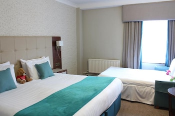 Family Room, 1 King Bed, Non Smoking