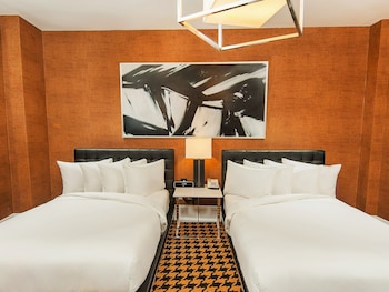 Deluxe Room, 2 Double Beds
