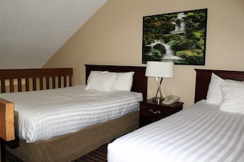 Studio Suite, 2 Queen Beds, Non Smoking, Ocean View