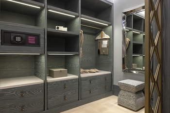 Imperial Suite