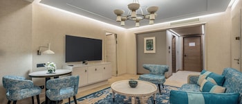 Bosphorus Suite