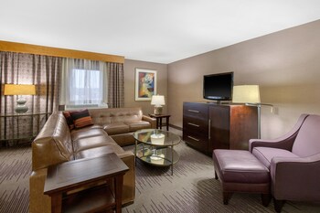 Room, Non Smoking (1 SOFABED PARLOR)
