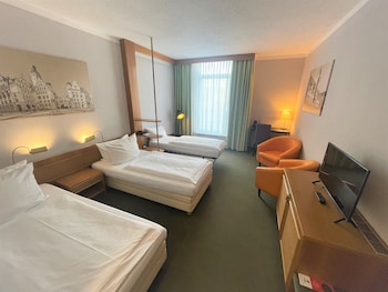 Classic Room, 3 Twin Beds