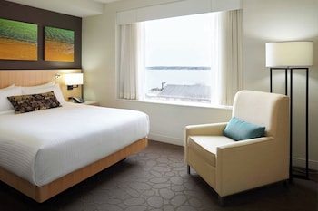 Room, 2 Queen Beds (View)