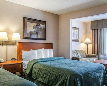 Suite, Multiple Beds, Non Smoking