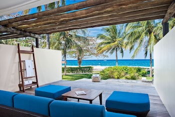Premium Room, 1 King Bed (Seafront, Outdoor Shower)