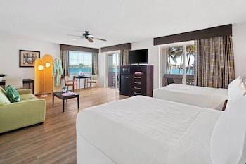 Junior Suite, Multiple Beds, Balcony, Bay View