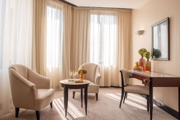 Prestige Suite