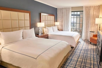 Deluxe Room, Multiple Beds