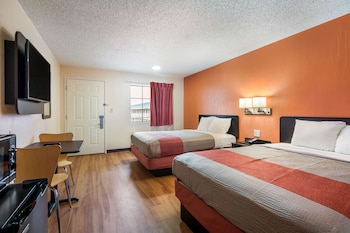 Standard Room, 2 Queen Beds, Non Smoking