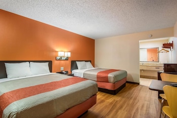 Standard Room, 2 Queen Beds, Non Smoking