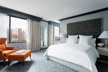 Suite, 1 King Bed (Midtown)
