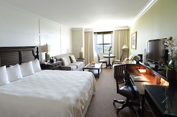 Junior Suite 1 King