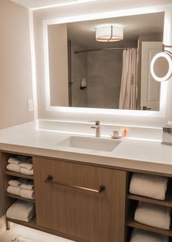Standard Suite, 2 Queen Beds, Mobility Accessible, City View