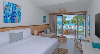 Superior Ocean View Balcony Room