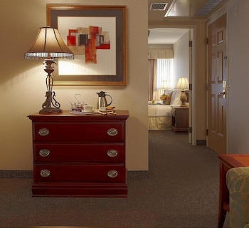 Suite, 2 Double Beds, Non Smoking, Fireplace (with Sofabed)