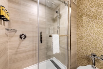 Standard Room, 2 Double Beds, Non Smoking, Poolside