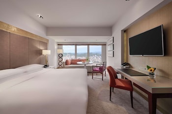 Deluxe Room, 1 King Bed