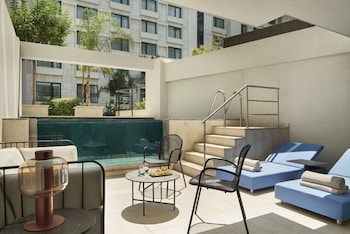 Grand Suite with Pool