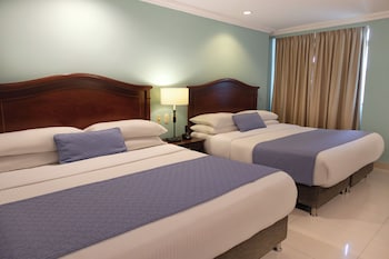 Family Room, 2 Double Beds, Non Smoking