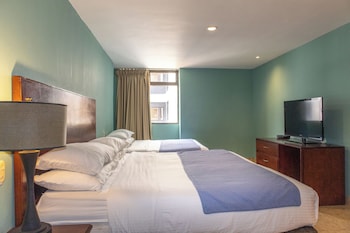 Suite, 1 King Bed, Non Smoking (1 Bedroom)