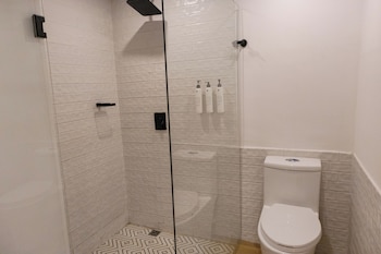 Premium Room, 1 King Bed, Non Smoking