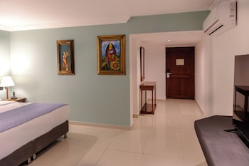 Premium Room, 1 Queen Bed, Non Smoking