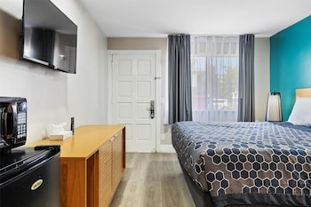Room, 1 King Bed, Accessible