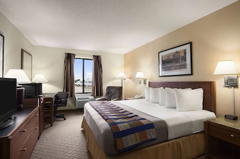 Room, 1 King Bed, Non Smoking