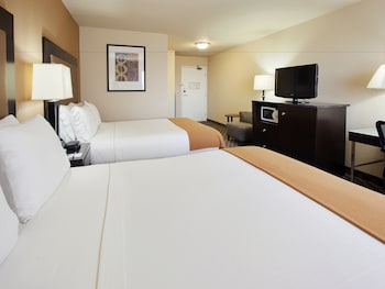 Standard Room, 1 Queen Bed