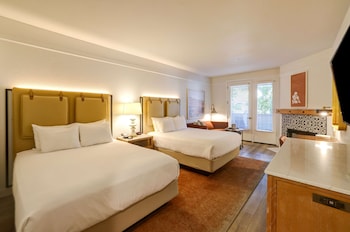 Room, 2 Queen Beds, Patio