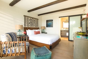 Room, 1 Queen Bed, Pool View
