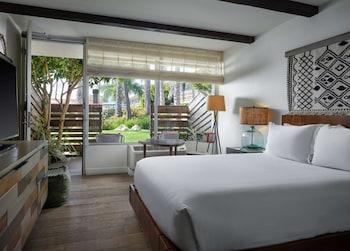 Room, 1 King Bed, Patio
