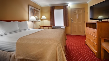 Comfort Room, 1 Queen Bed, Accessible
