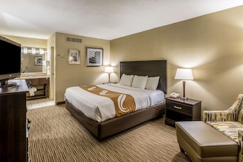 Standard Room, 1 King Bed, Non Smoking