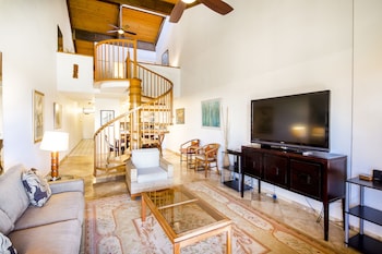 Condo, 2 Bedrooms, 2 Bathrooms, Garden View