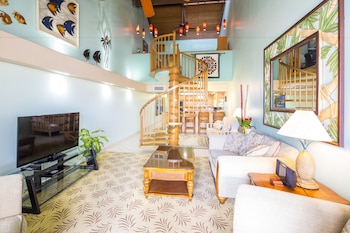 Condo, 2 Bedrooms, 2 Bathrooms, Garden View