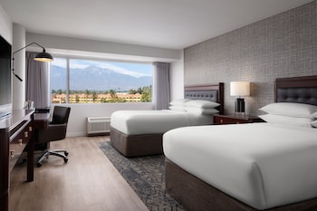Room, 2 Double Beds (Hearing Accessible)