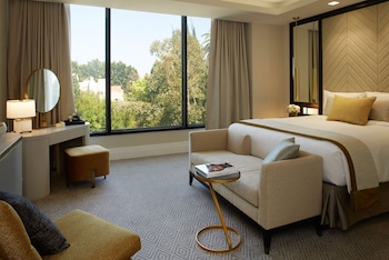 Metropolitan One Bedroom Suite