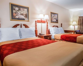 Standard Room, 2 Double Beds, Non Smoking