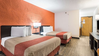 Standard Room, 2 Double Beds, Non Smoking